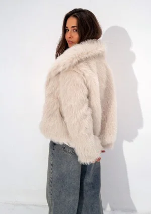 Busca - Ecru faux fur jacket