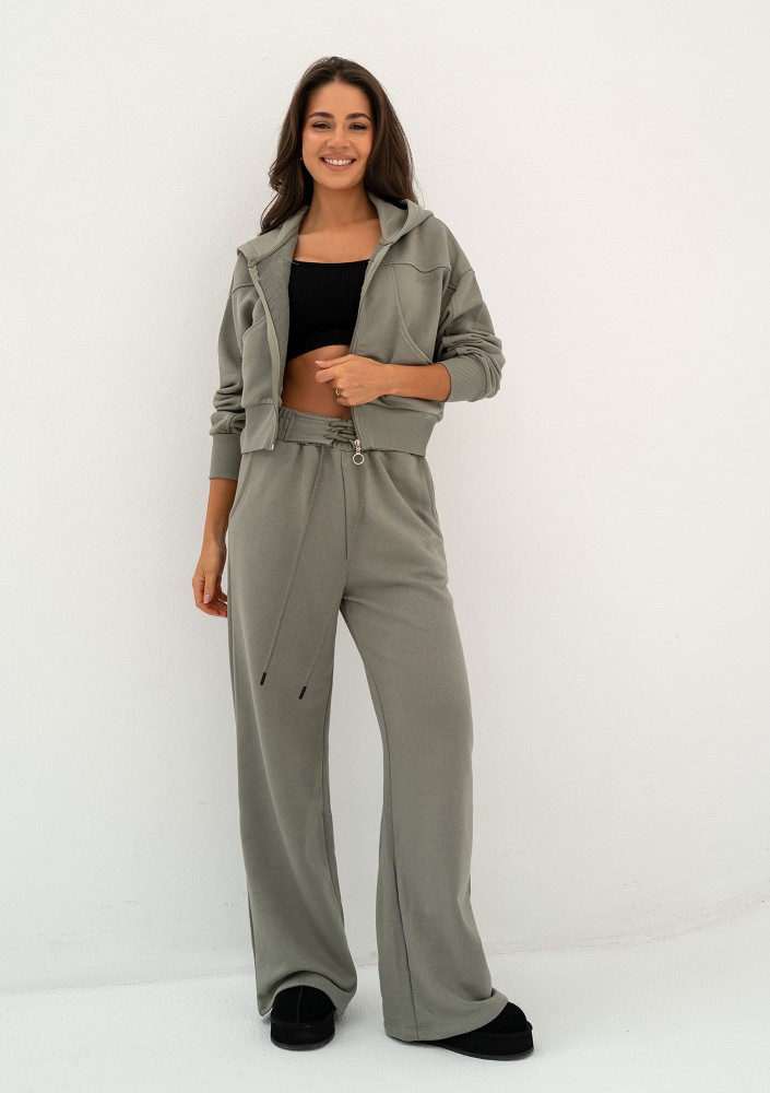 Saggy - Olive green sweatpants