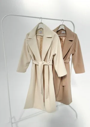 Salve - Creamy white chevron coat