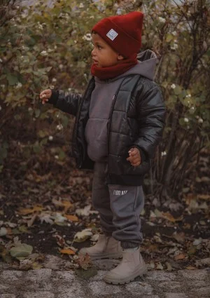 Winter cherry red kids beanie