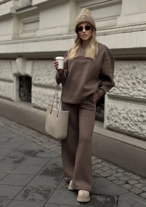 Hush - Coffee brown sweatpants with an embroidered logo