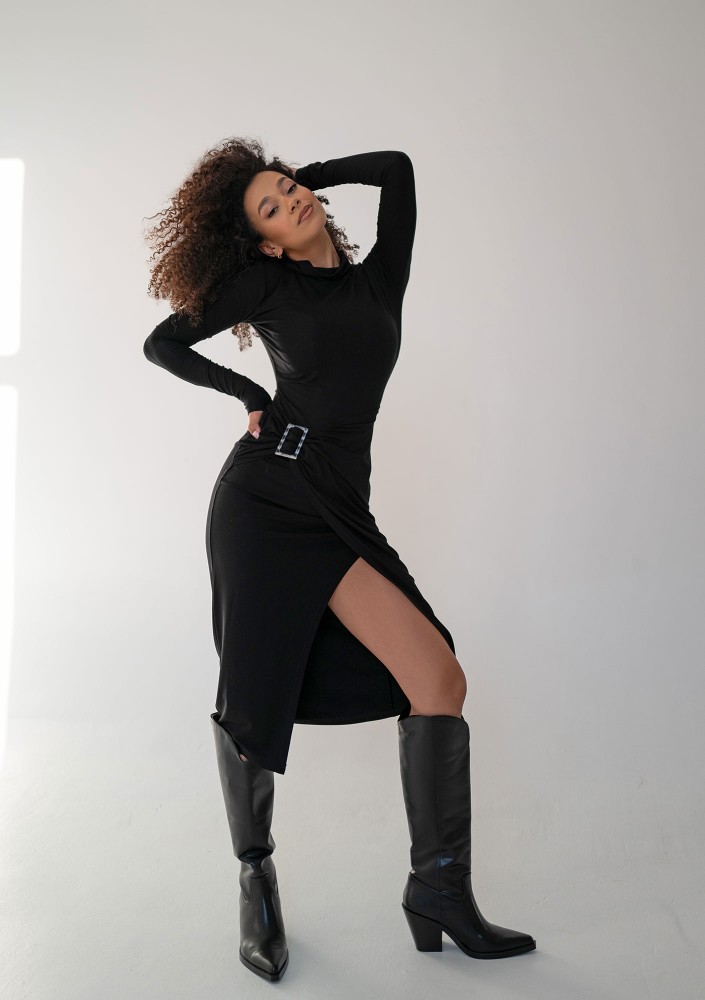 Miya - Sukienka midi Czarna