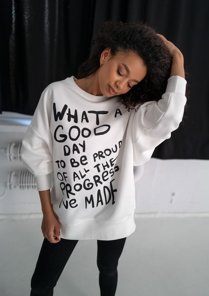 Whey - Ecru sweatshirt "What a good day"