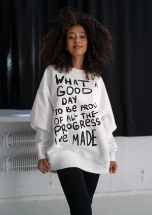 Whey - Ecru sweatshirt "What a good day"