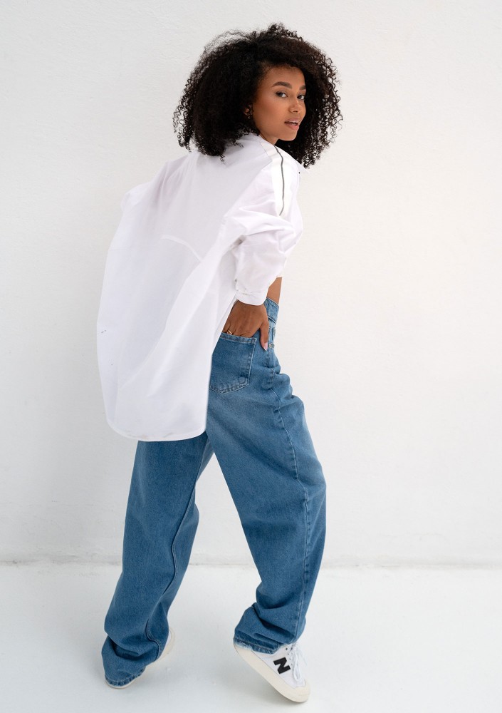 Tammy - White oversized cotton shirt with stripes