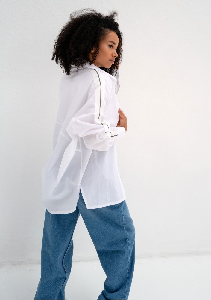 Tammy - White oversized cotton shirt with stripes