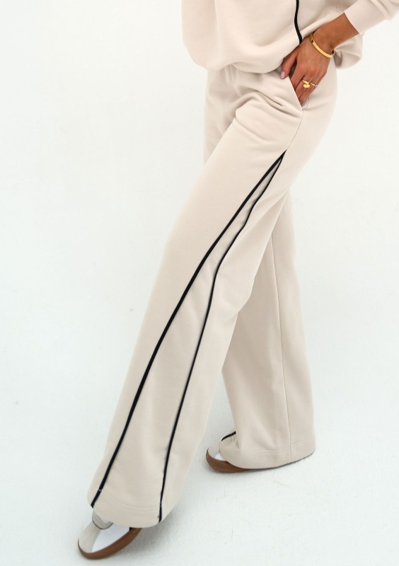 Cush - Sweatpants with trims Coconut