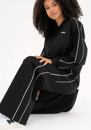 Cody - Black pants with trims