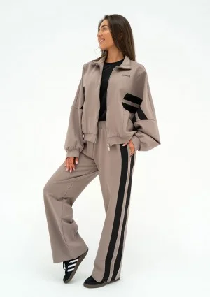 Ryder - Latte beige sweatshirt with stripes