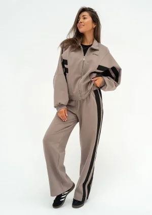 Ryder - Latte beige pants with stripes