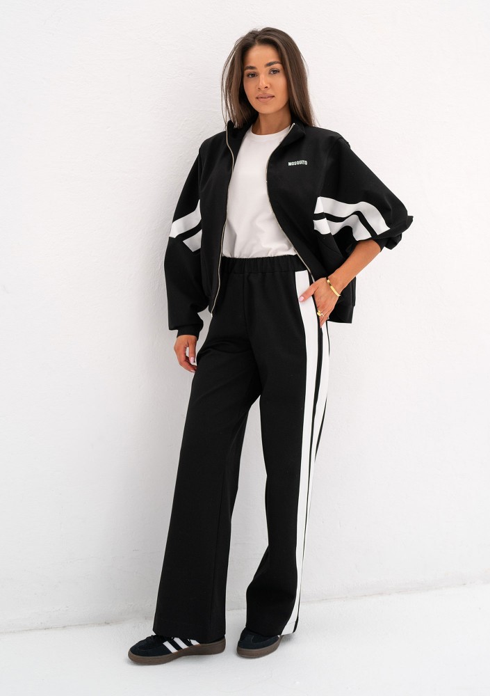 Ryder - Black sweatshirt with stripes