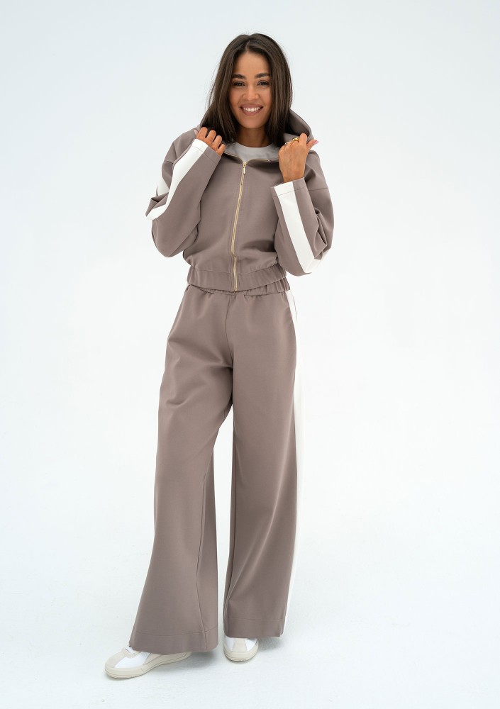 Dusty - Latte beige pants with stripes