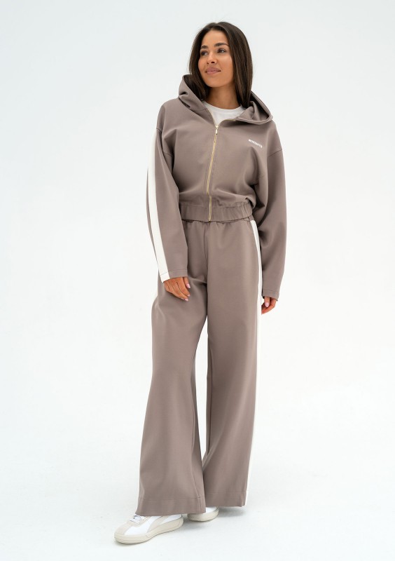 Dusty - Latte beige hoodie with stripes