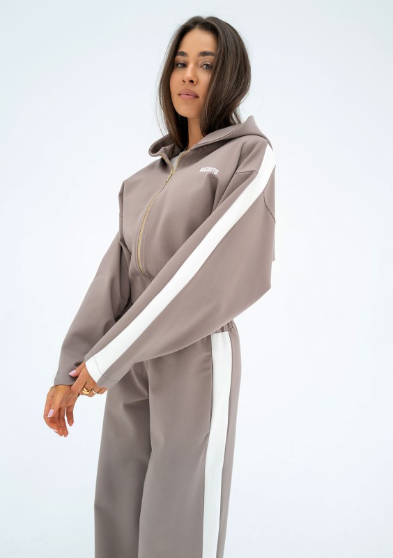 Dusty - Latte beige hoodie with stripes