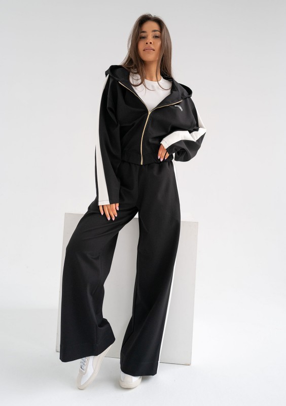 Dusty - Black hoodie with stripes