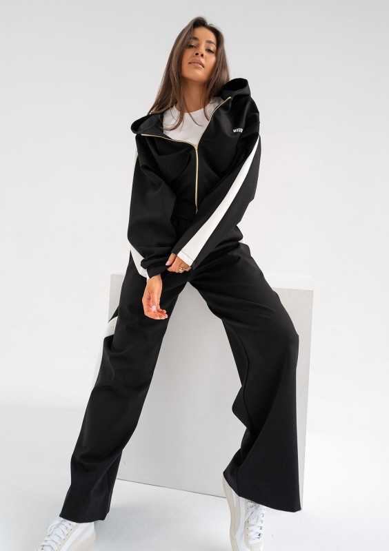 Dusty - Black hoodie with stripes