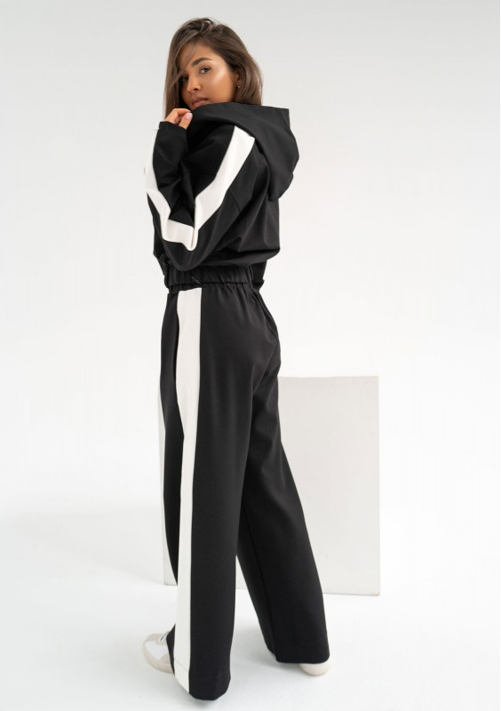 Dusty - Black hoodie with stripes