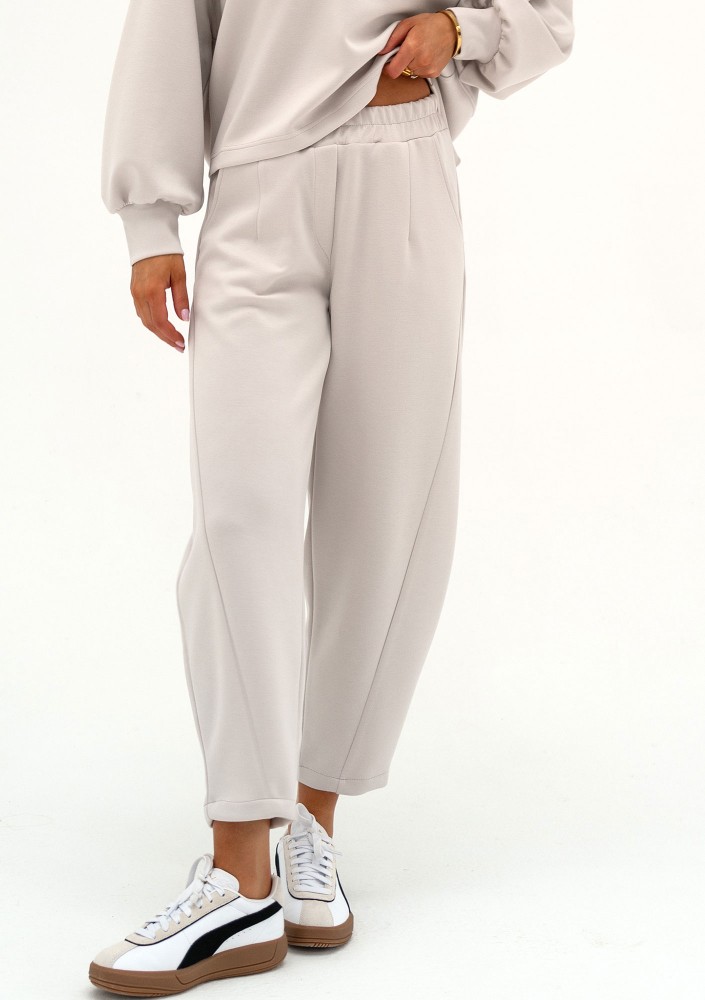 Ollie - White rayon sweatpants