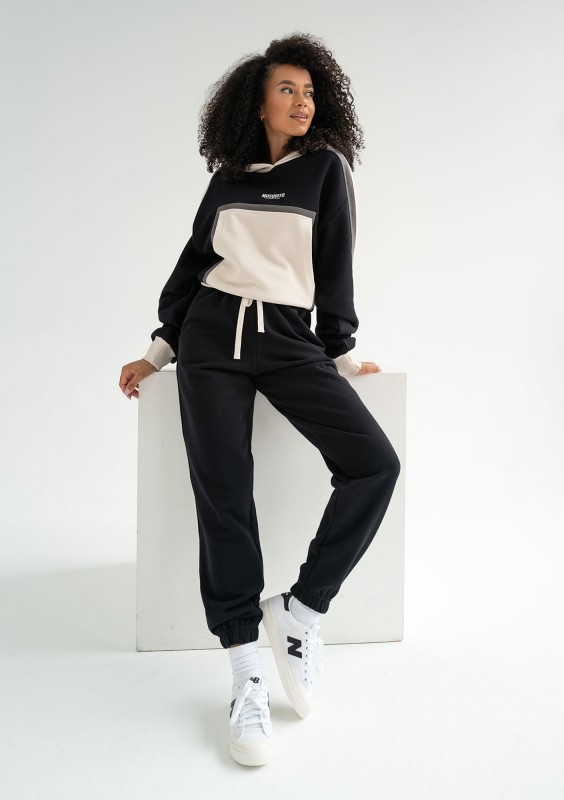 Fame - Sweatpants with strings Black