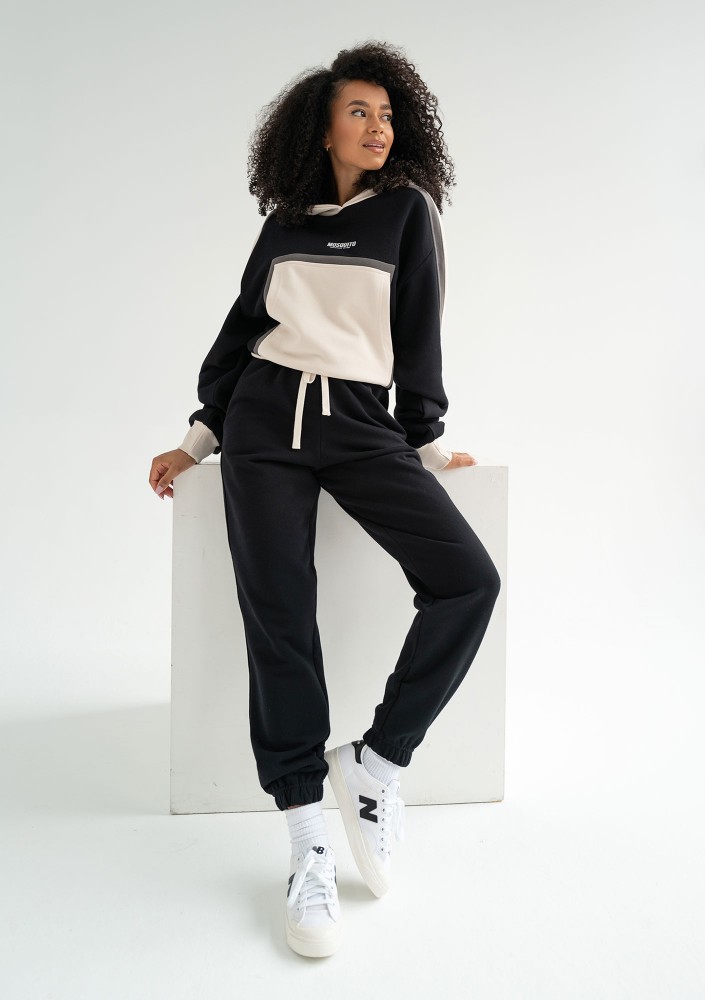 Fame - Sweatpants with strings Black