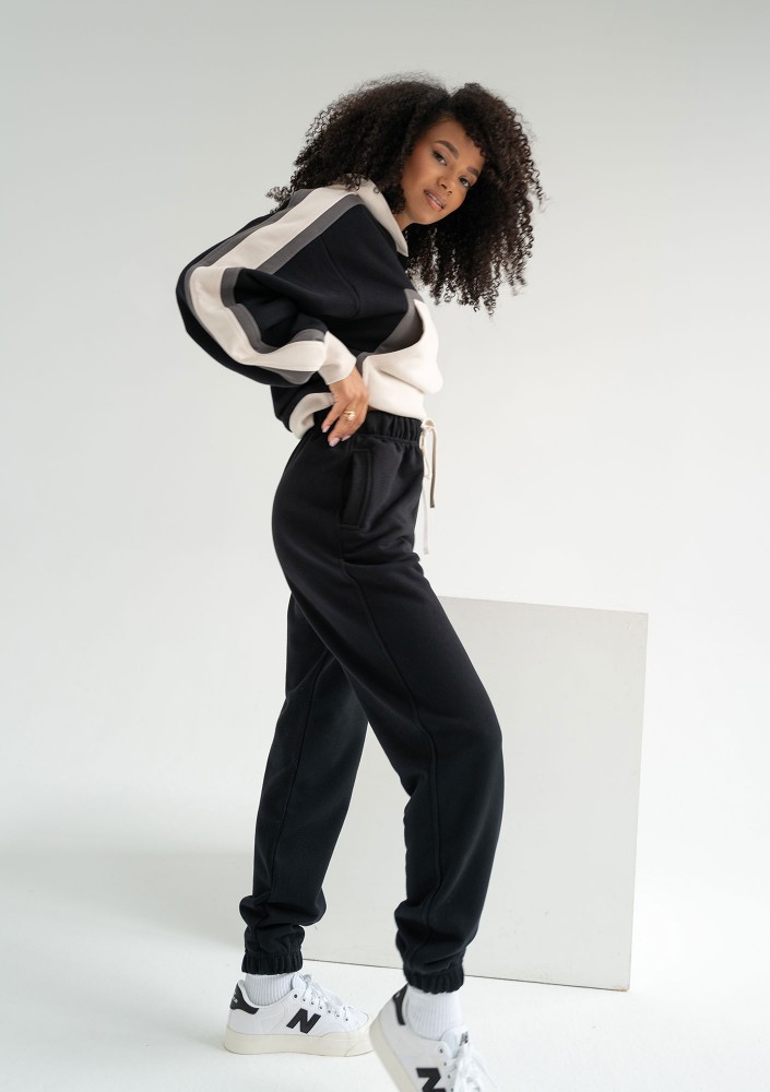 Fame - Sweatpants with strings Black