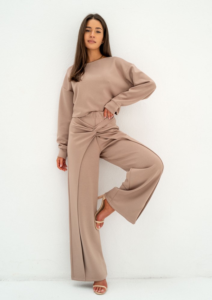 Jase - Latte beige short sweatshirt