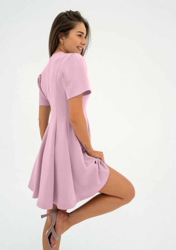 Nela - Rozkloszowana sukienka mini Pudrowa