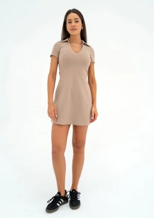 Lessi - Latte beige mini dress with a collar