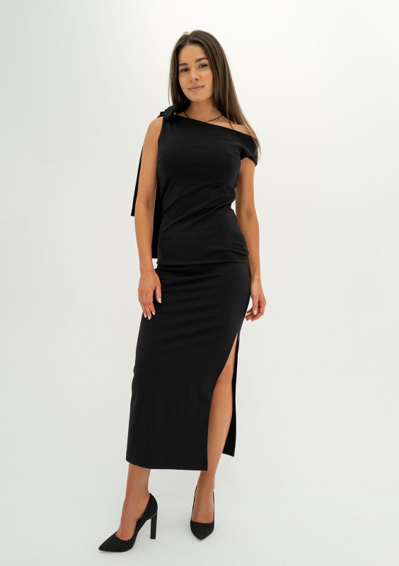 Chiara - Black maxi dress