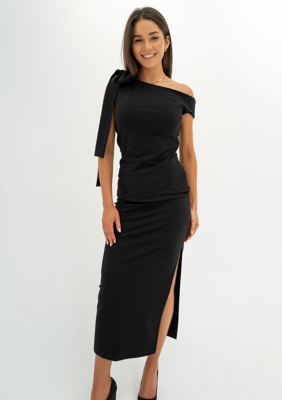 Chiara - Black maxi dress