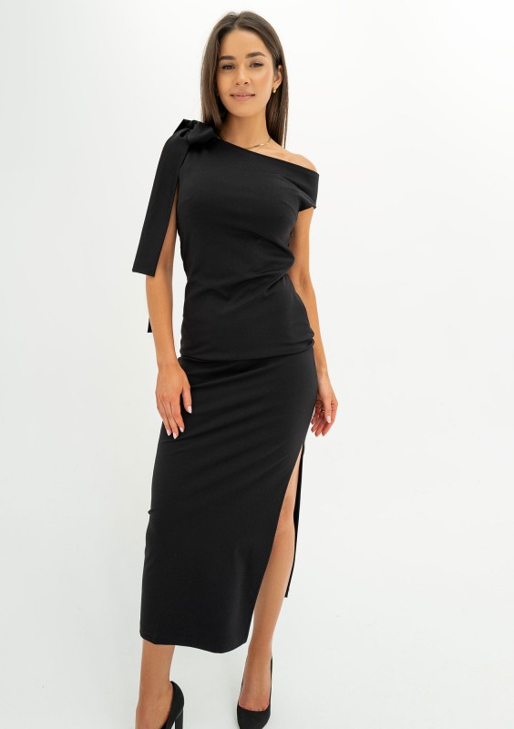 Chiara - Black maxi dress