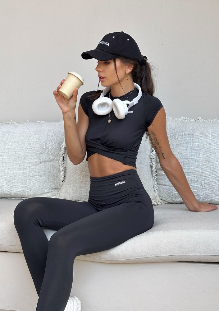 Alpha Short - Top Black