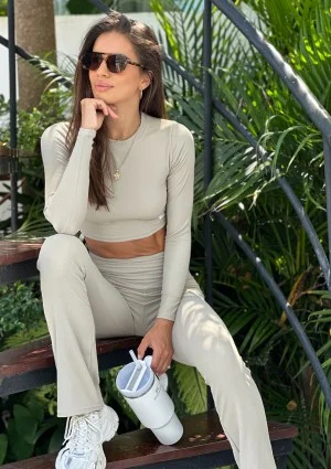 Pure Long - Short pistachio pinstriped top