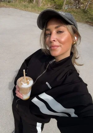 Ryder - Black sweatshirt with stripes