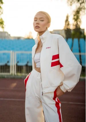 Ryder - Ecru sweatshirt with stripes