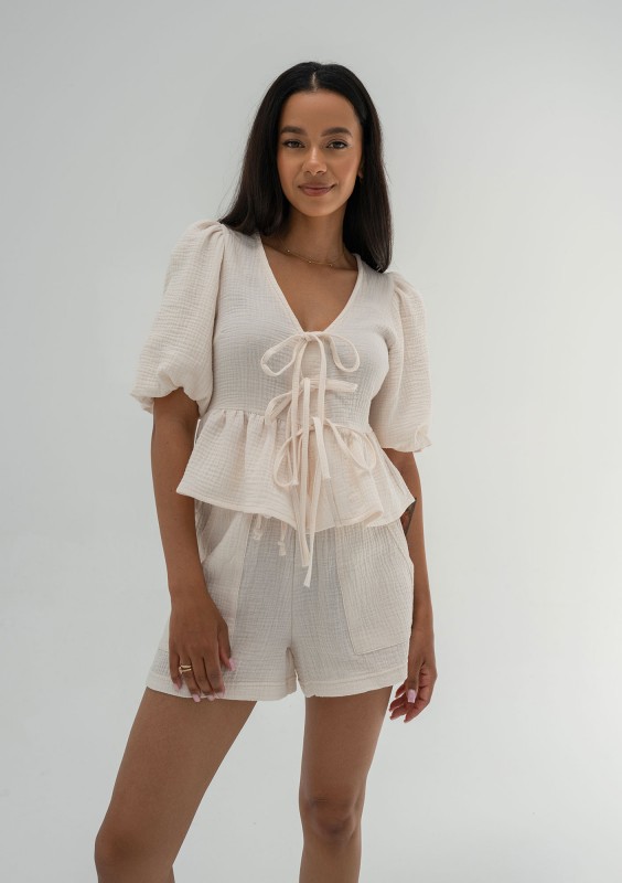 Juliet - Creamy muslin blouse