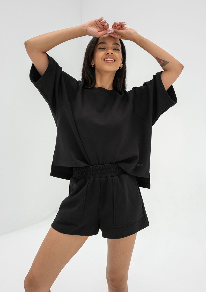 Jess - Black soft sweatshorts
