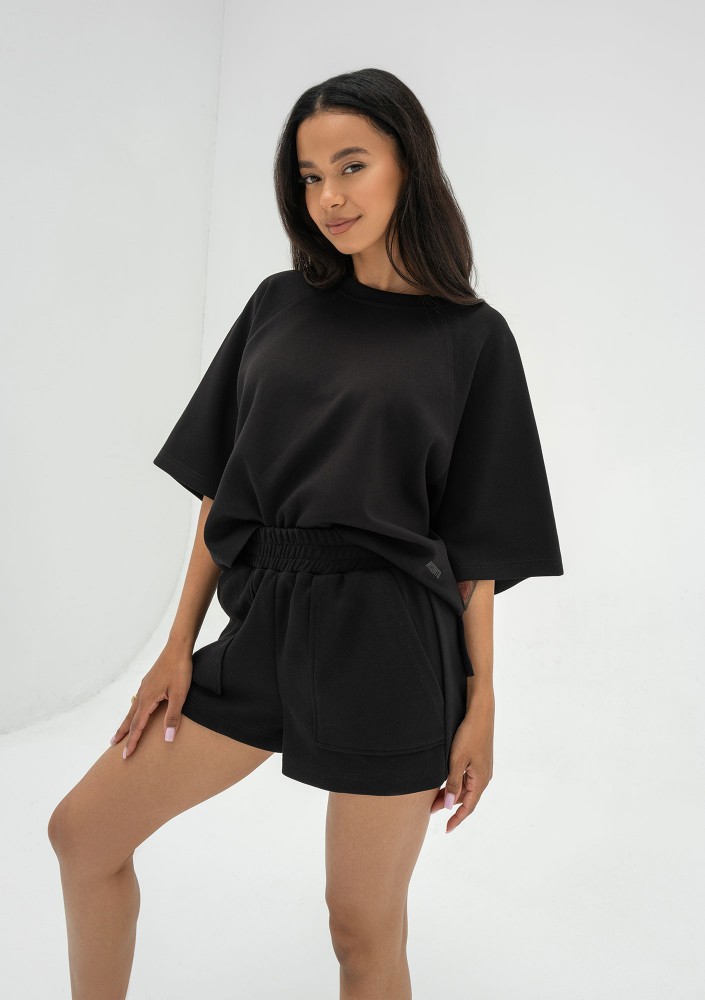 Jess - Black soft sweatshorts