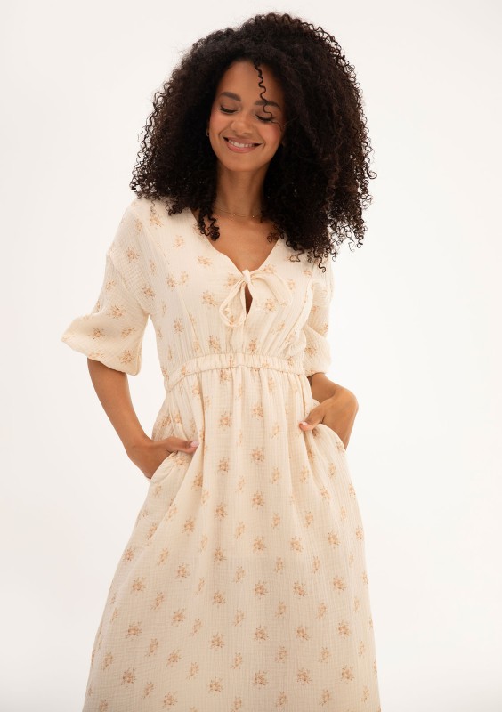Liliane - Creamy floral muslin midi dress