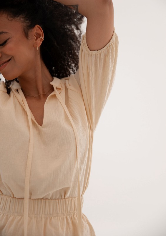 Soleil - Beige cotton summer blouse
