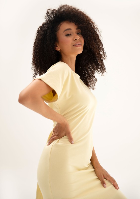 Everyday Dress - Butter yellow midi T-shirt dress