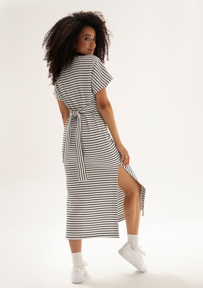 Everyday Dress - Striped midi T-shirt dress