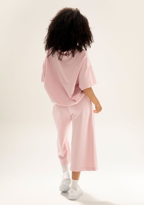 Cozy Flow - Pink oversized cotton v-neck sweatshirt