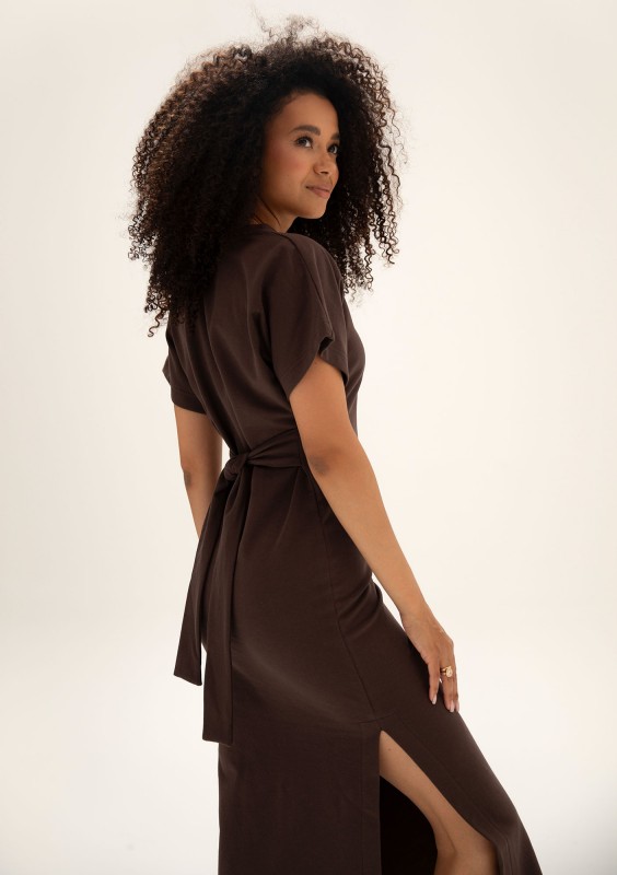 Everyday Dress - Brown midi T-shirt dress