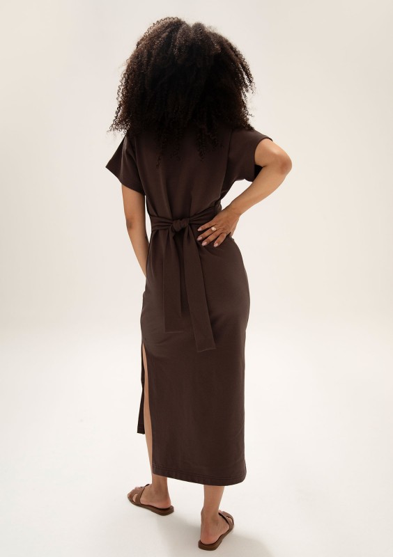 Everyday Dress - Brown midi T-shirt dress