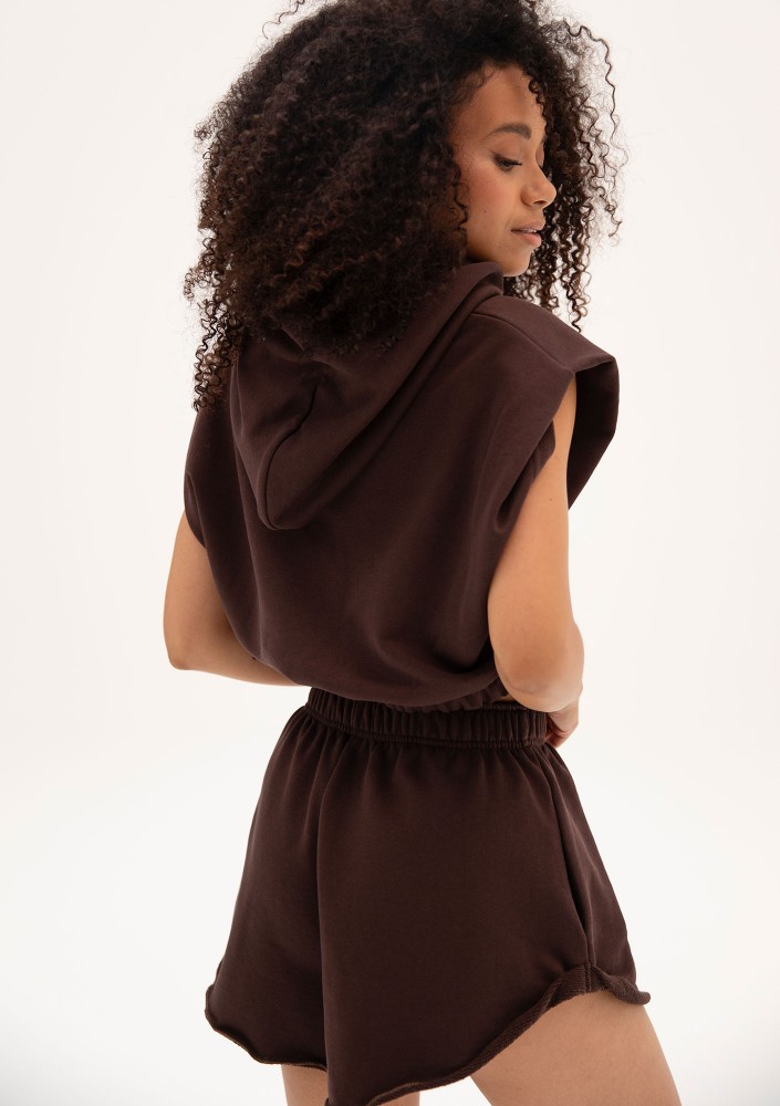 Sugar Fit - Lekkie szorty z wykończeniem typu raw edge Mocha Brown