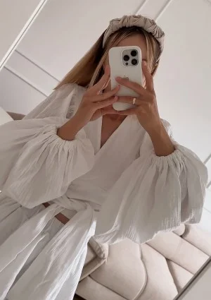 Capri - White muslin wrap shirt