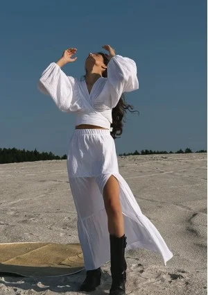 Capri - Spódnica maxi z muślinu Biała