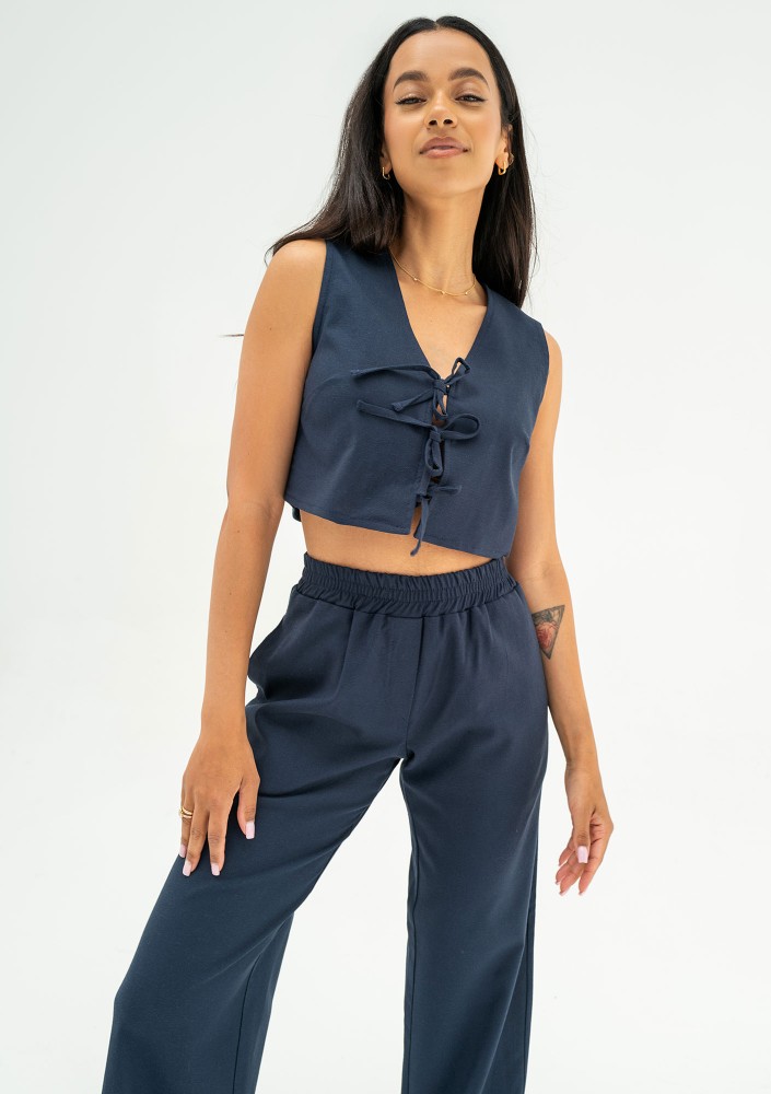Solve - Navy blue linen top