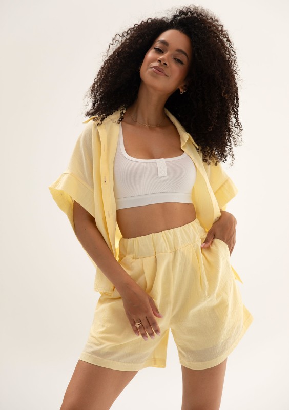 Minty - Luźne szorty z lekkiej bawełny Citrus Yellow